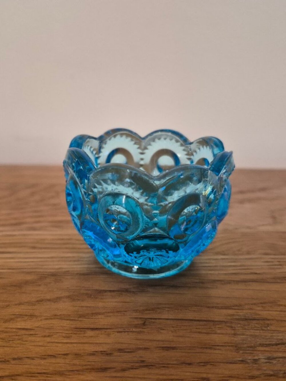 Vintage LE Smith Moon & Star BLUE Glass Open Salt Dip Cellar